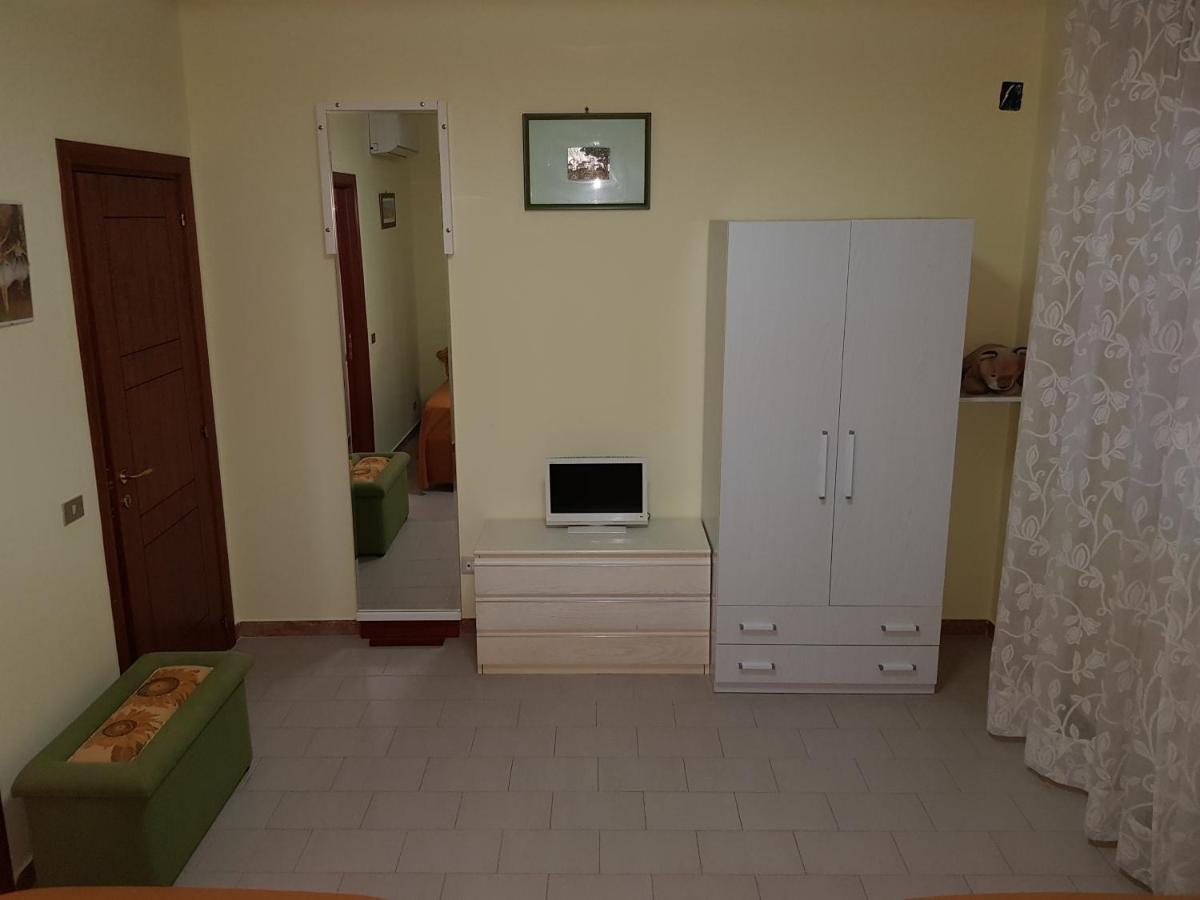 Top Bedroom Golfo - Le Lincelle, Lamezia - 2 Extra Large Single Beds SantʼEufemia Lamezia Exterior foto